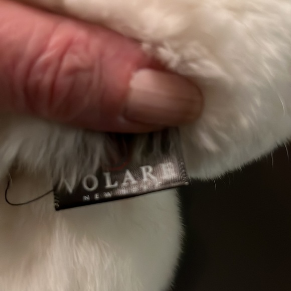 NWOT-Real fur ladder scarf with Pom poms from a furrier, not Amazon - Picture 3 of 4